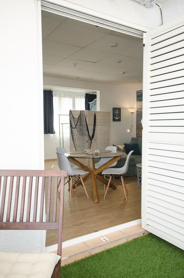 Oscar Apartment Sol Ситжес Екстериор снимка